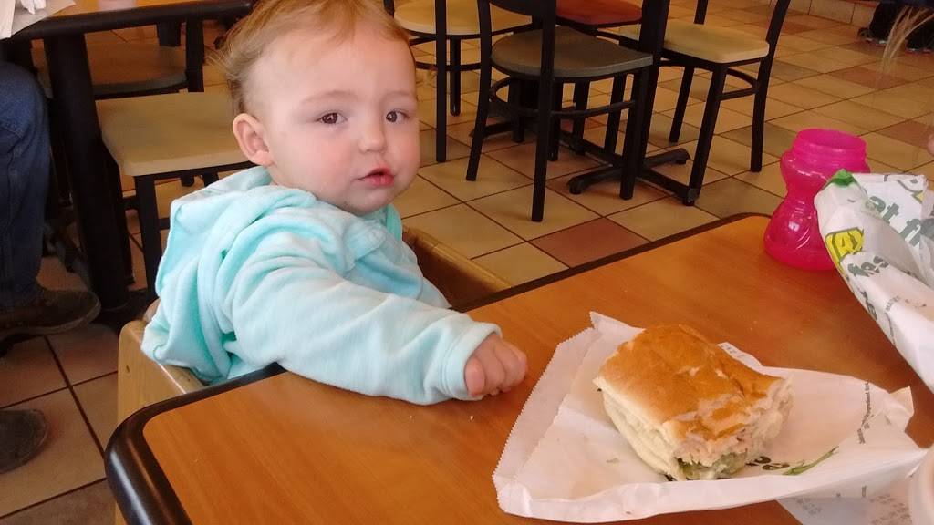 Subway | restaurant | 166 Chamber Dr, Anamosa, IA 52205, USA | 3194624411 OR +1 319-462-4411