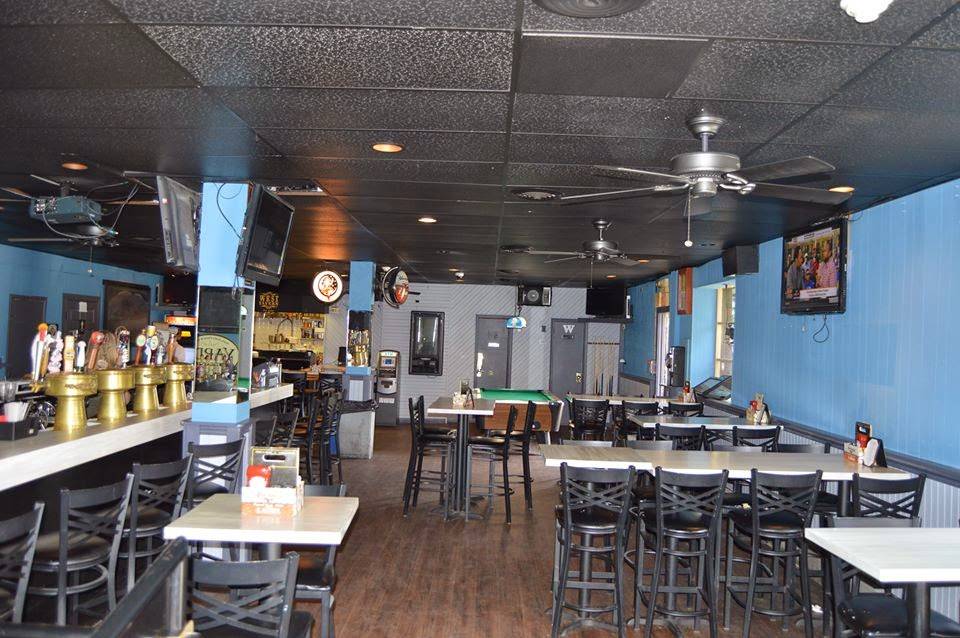 Westys Tavern & Restaurant (West Tavern) | restaurant | 1440 Callowhill St, Philadelphia, PA 19130, USA | 2155636134 OR +1 215-563-6134