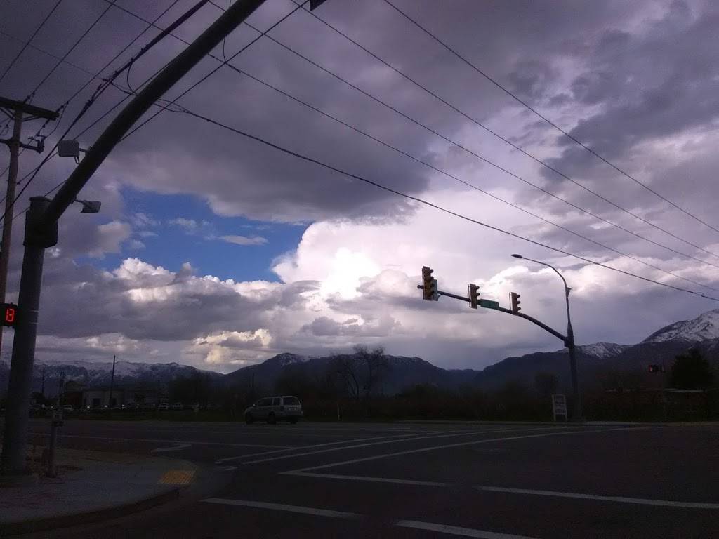 Pizza Hut | meal takeaway | 4795 S 1900 W, Roy, UT 84067, USA | 8017732000 OR +1 801-773-2000