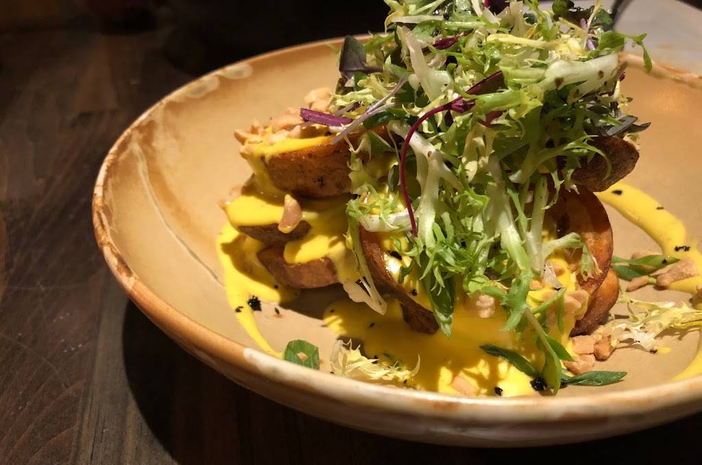 Fancy Radish | restaurant | 600 H St NE, Washington, DC 20002, USA | 2026758341 OR +1 202-675-8341