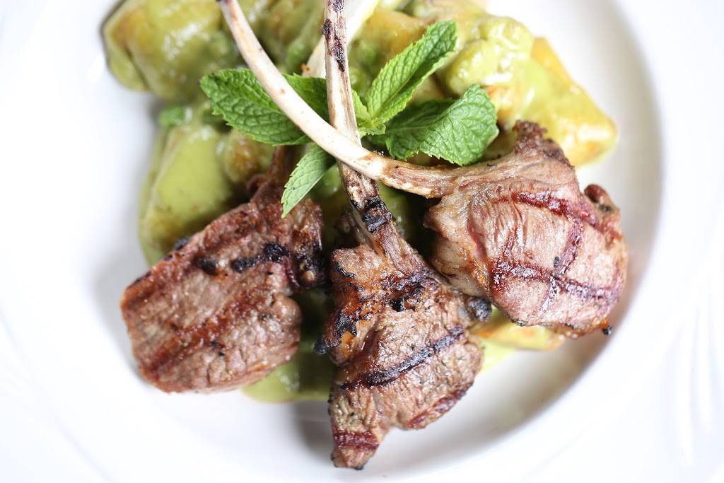 Vinotecca Birmingham | restaurant | 210 S Old Woodward Ave, Birmingham, MI 48009, USA | 2482036600 OR +1 248-203-6600