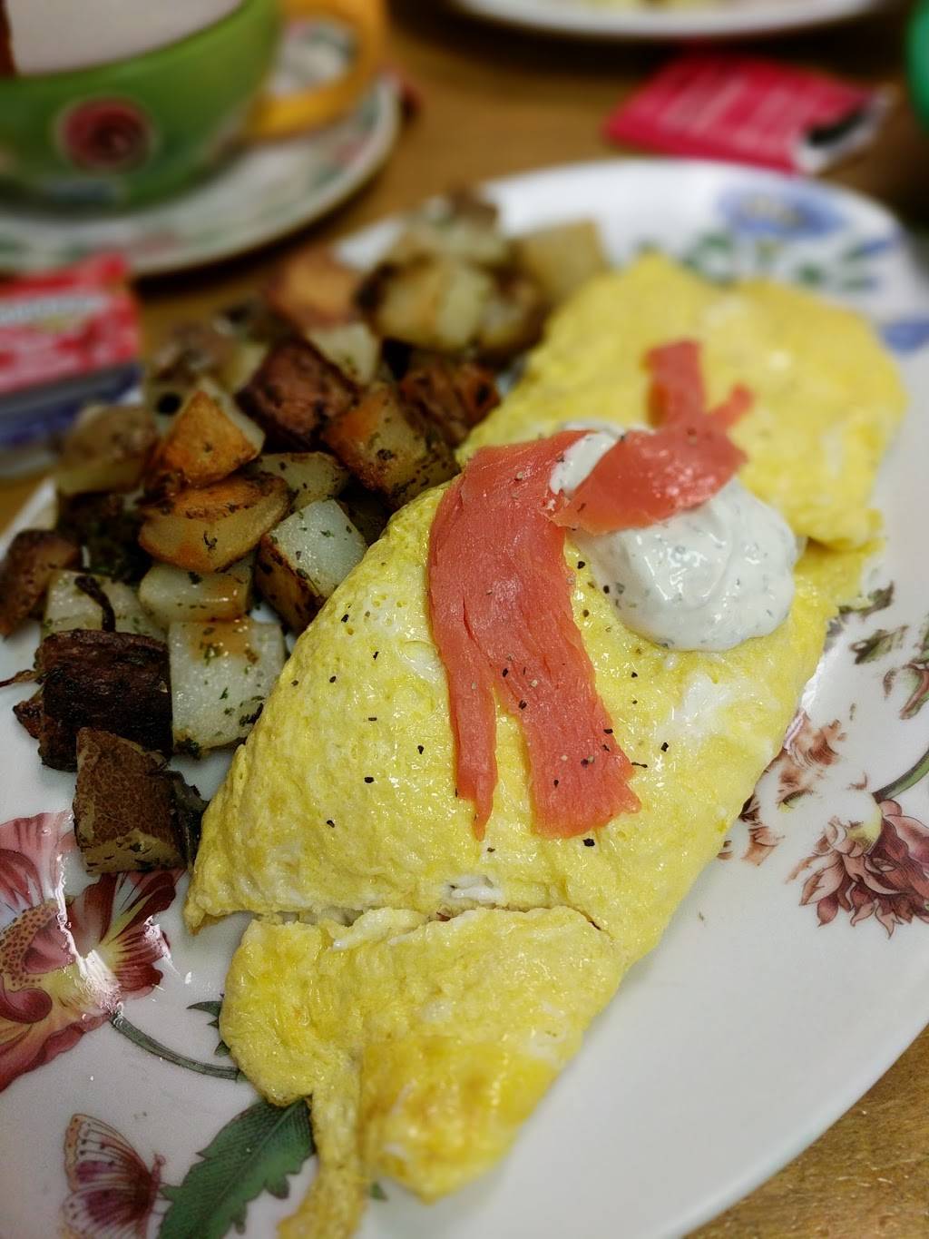 Martis Place | restaurant | 1905 1/2 Encinal Ave, Alameda, CA 94501, USA | 5105214600 OR +1 510-521-4600