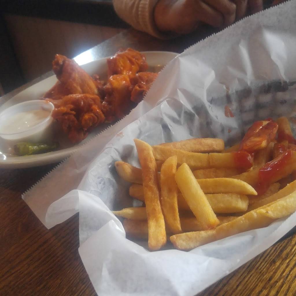 Old Neighborhood Grill | restaurant | 2902 Central St, Evanston, IL 60201, USA | 8474929500 OR +1 847-492-9500