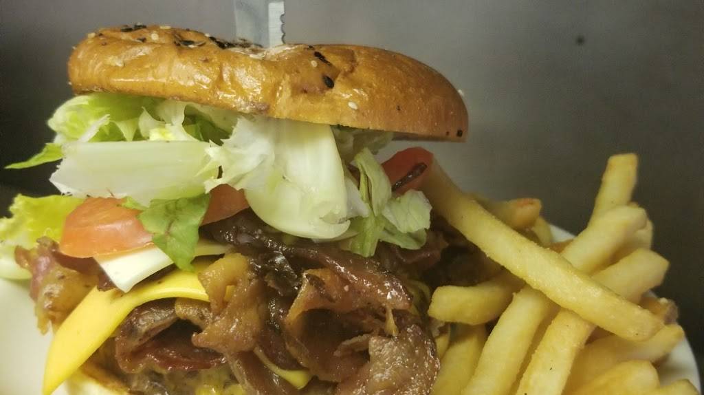 C.I.A Center Of Incredible Appetite | restaurant | 503 N 2nd Ave, Alpena, MI 49707, USA | 9893401353 OR +1 989-340-1353