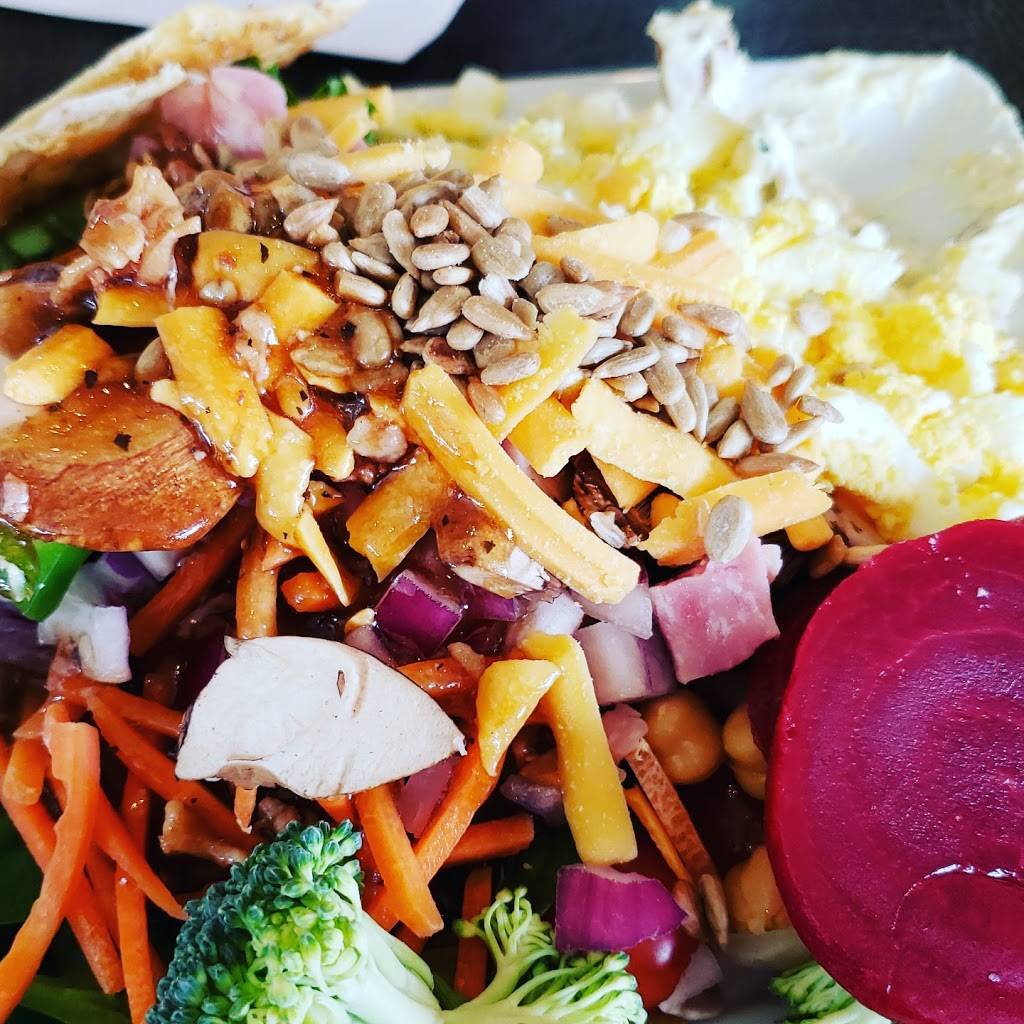 Ruby Tuesday | restaurant | 9515 Diamond Centre Dr, Mentor, OH 44060, USA | 4406399670 OR +1 440-639-9670