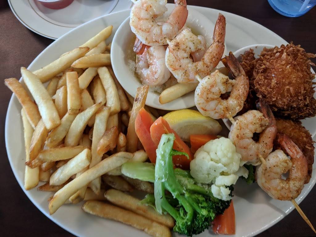 Golden Lake Seafood Restaurant | meal takeaway | 15 Southdale Rd E, London, ON N6C 6B4, Canada | 5196686112 OR +1 519-668-6112