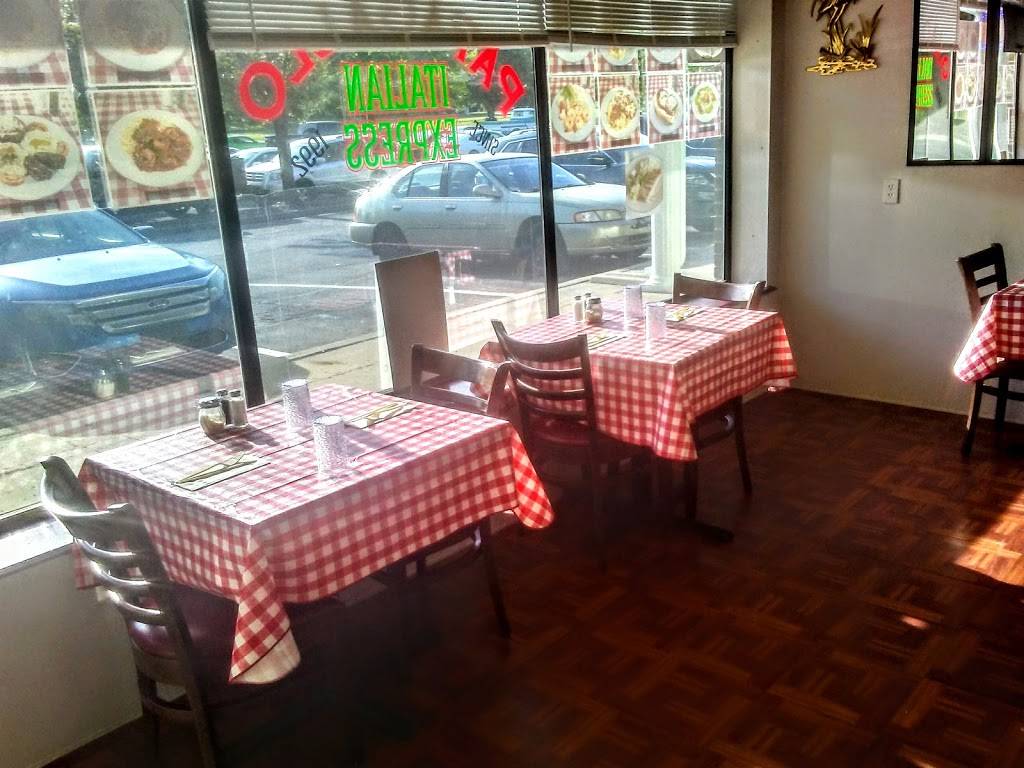 Papagallo Italian Express | restaurant | 7789 Quivira Rd, Lenexa, KS 66216, USA | 9133534400 OR +1 913-353-4400