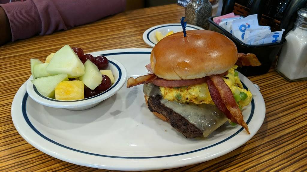 IHOP | restaurant | 16080 Perris Blvd, Moreno Valley, CA 92551, USA | 9512420144 OR +1 951-242-0144