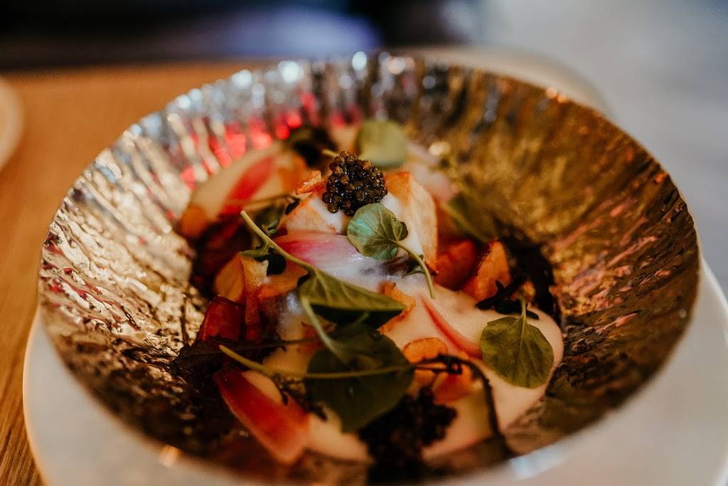 R17 | restaurant | The Rooftop at Pier 17, 89 South St, New York, NY 10038, USA | 9175127540 OR +1 917-512-7540