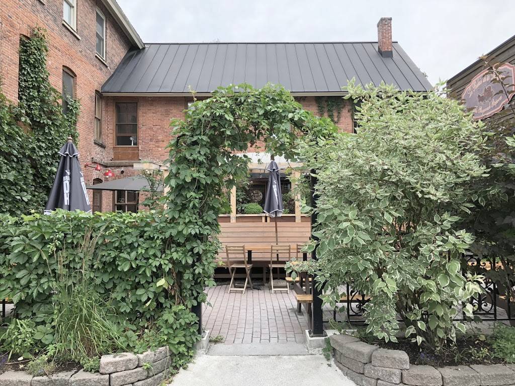 BOHO boutique-hostels | restaurant | 3819 Rue Principale, Dunham, QC J0E 1M0, Canada | 5148145229 OR +1 514-814-5229