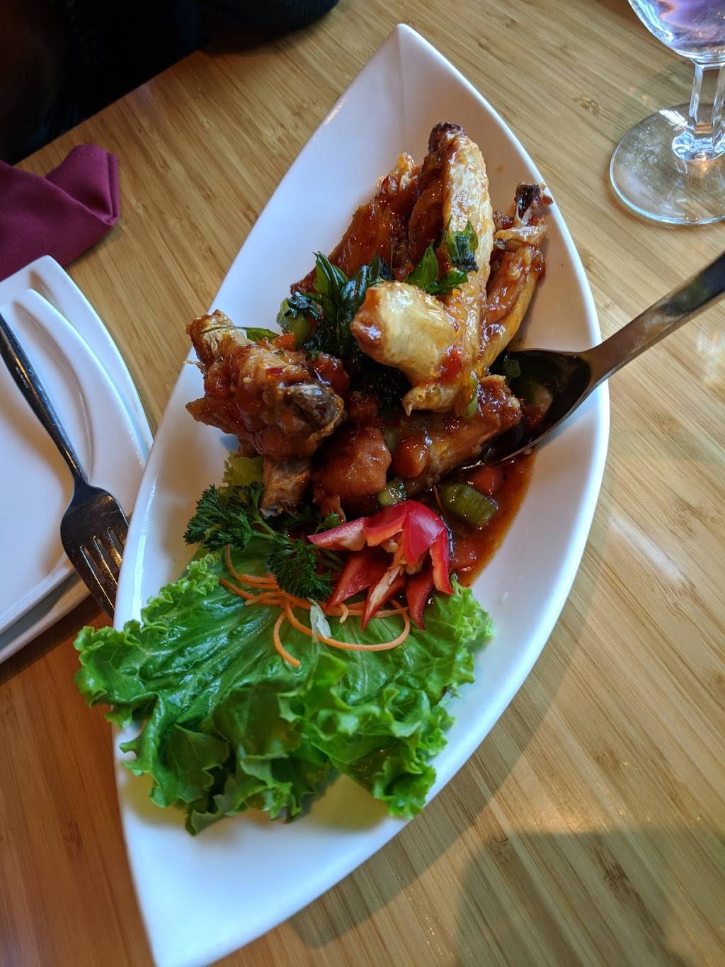 Sweet Basil Thai Cuisine | restaurant | 1473 Beach Park Blvd, Foster City, CA 94404, USA | 6502125788 OR +1 650-212-5788