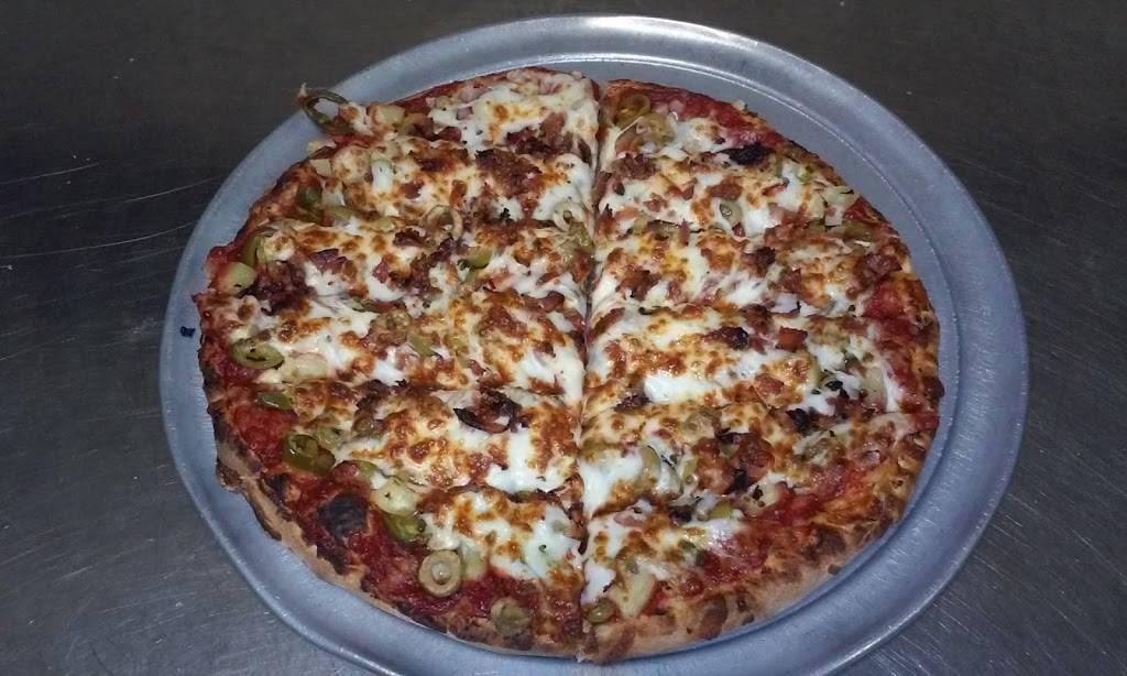 Rockys Pizza | restaurant | 104 Village Dr #3, Greeneville, TN 37745, USA | 4236387597 OR +1 423-638-7597