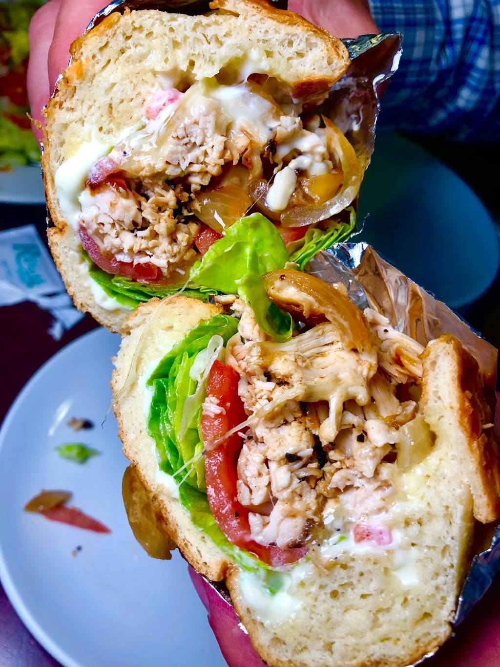 Samos Restaurant | restaurant | 600 Oldham St, Baltimore, MD 21224, USA | 4106755292 OR +1 410-675-5292