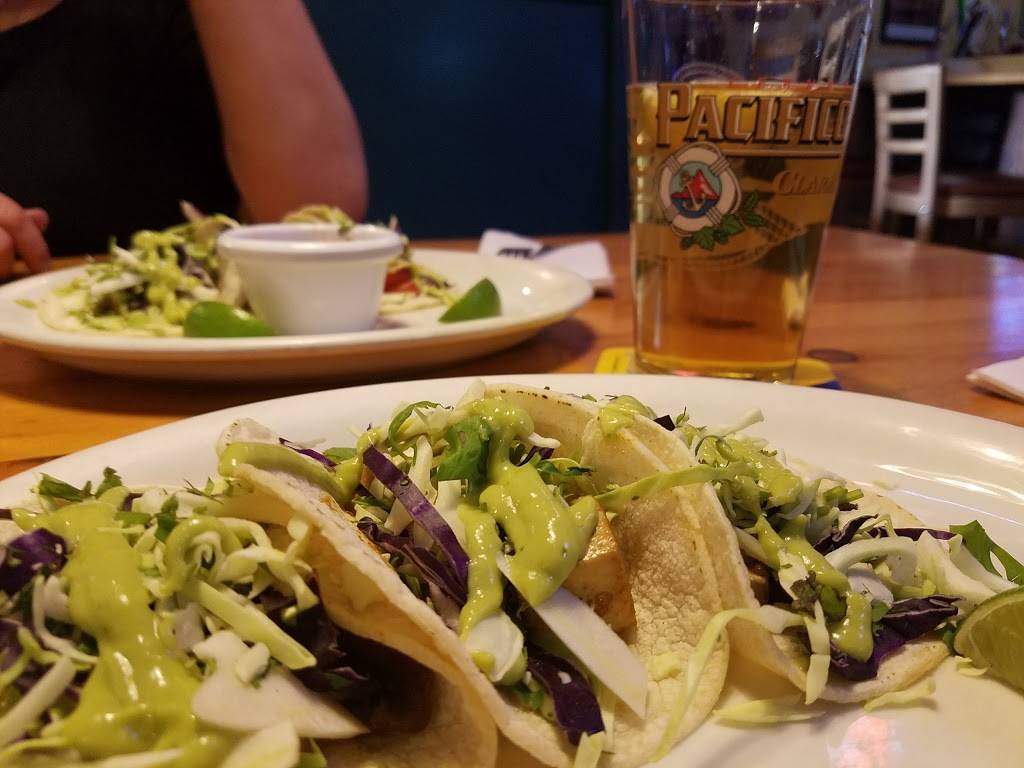 Wahoos Fish Taco | restaurant | 7020 W Sunset Rd, Las Vegas, NV 89113, USA | 7023991665 OR +1 702-399-1665