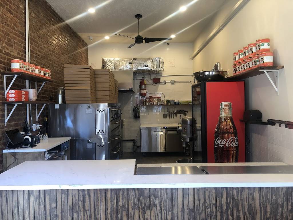 pizza by lucille’s | restaurant | 26c Macombs Pl, New York, NY 10039, USA | 6463704270 OR +1 646-370-4270