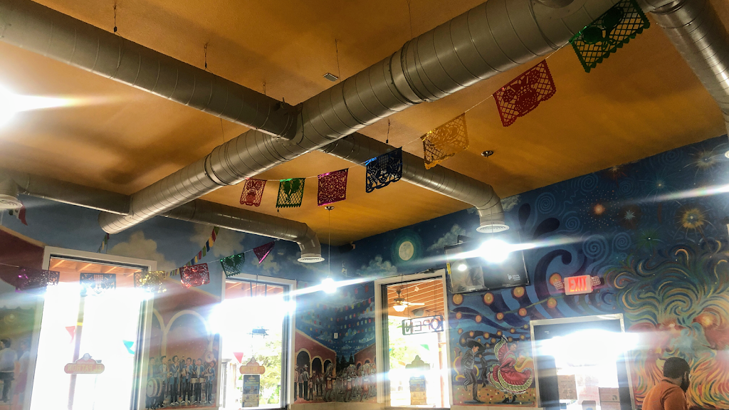 Taquitos El Patron Pollos Asados | restaurant | 403 Culebra Rd, San Antonio, TX 78201, USA | 2108174920 OR +1 210-817-4920