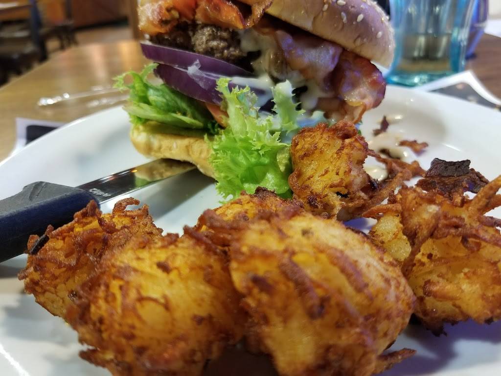 Dennys | restaurant | 4610 Genesee St, Cheektowaga, NY 14225, USA | 7166319297 OR +1 716-631-9297