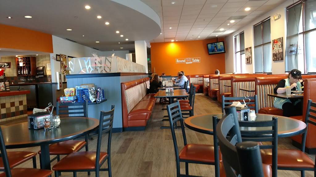 Round Table Pizza | meal delivery | 2441 Claribel Rd, Riverbank, CA 95367, USA | 2098639978 OR +1 209-863-9978