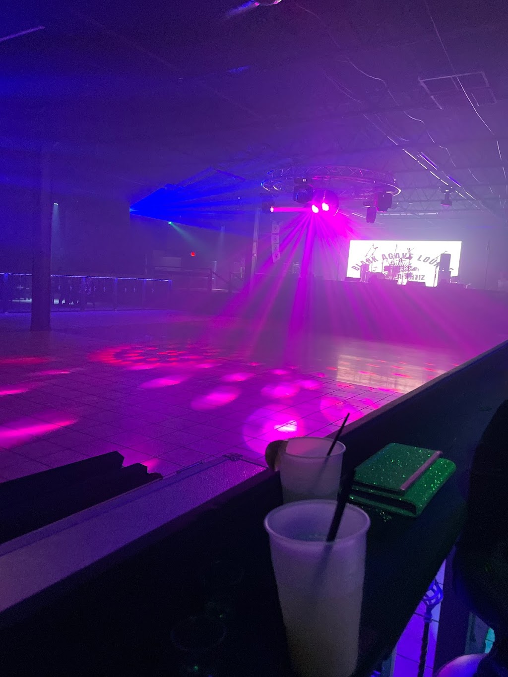 Black Agave Lounge Tequila Ortiz / Mariscos KC | restaurant | 806 W Old 56 Hwy, Olathe, KS 66061, USA | 9137800095 OR +1 913-780-0095