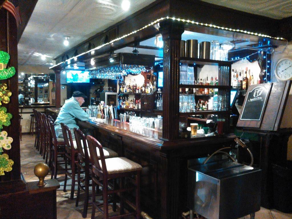 Sharkys Seagrill | restaurant | 2519 Gulf Dr N, Bradenton Beach, FL 34217, USA | 9417799151 OR +1 941-779-9151