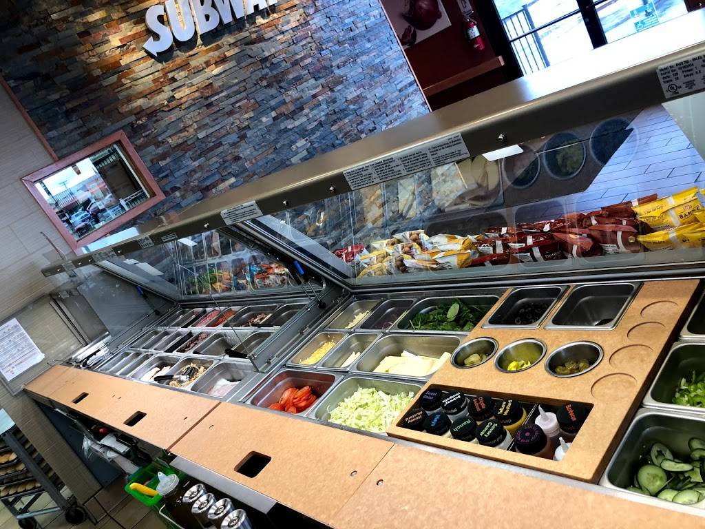 Subway | restaurant | 12173 Yosemite Blvd, Waterford, CA 95386, USA | 2098745100 OR +1 209-874-5100