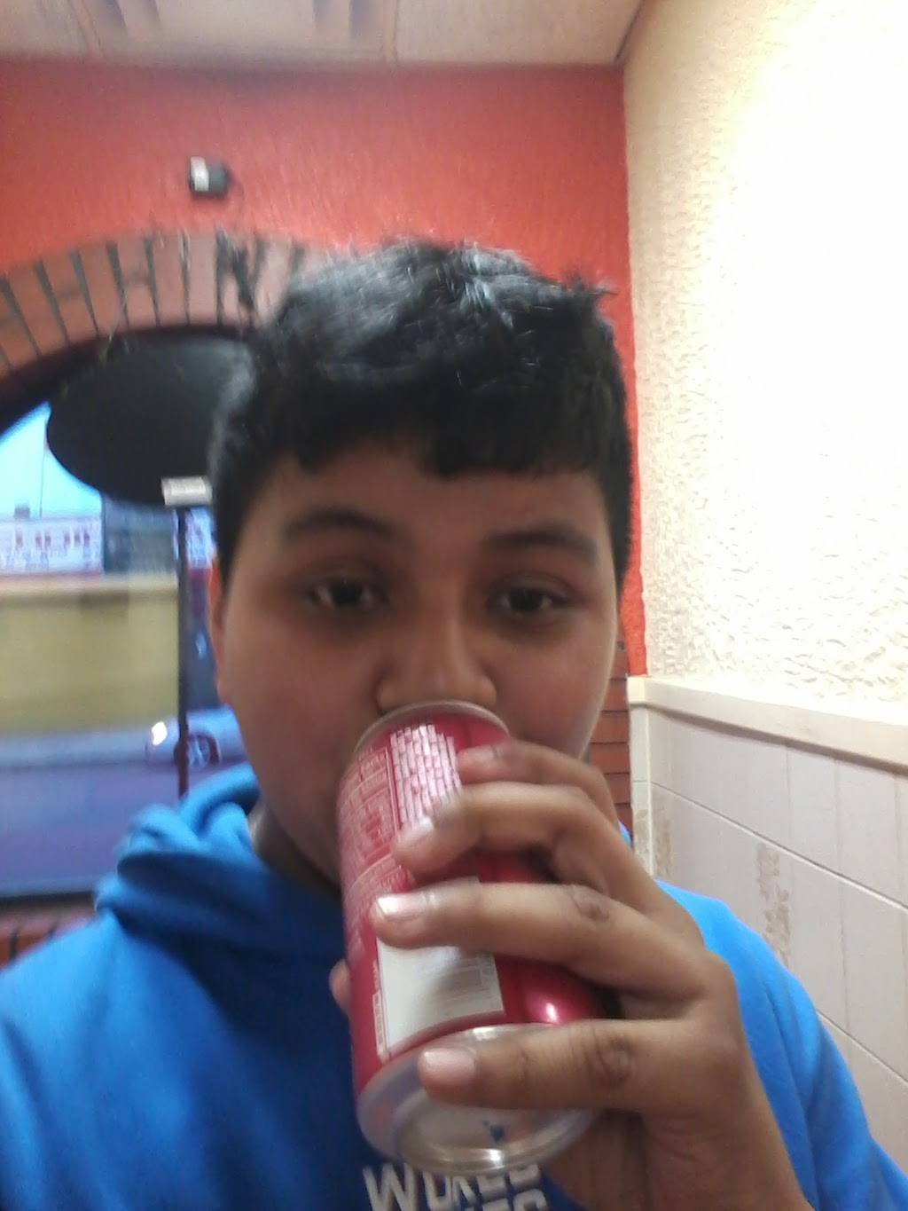 Gomez Tacos & Pizza | meal takeaway | 3016 E 91st St, Chicago, IL 60617, USA | 7733751023 OR +1 773-375-1023