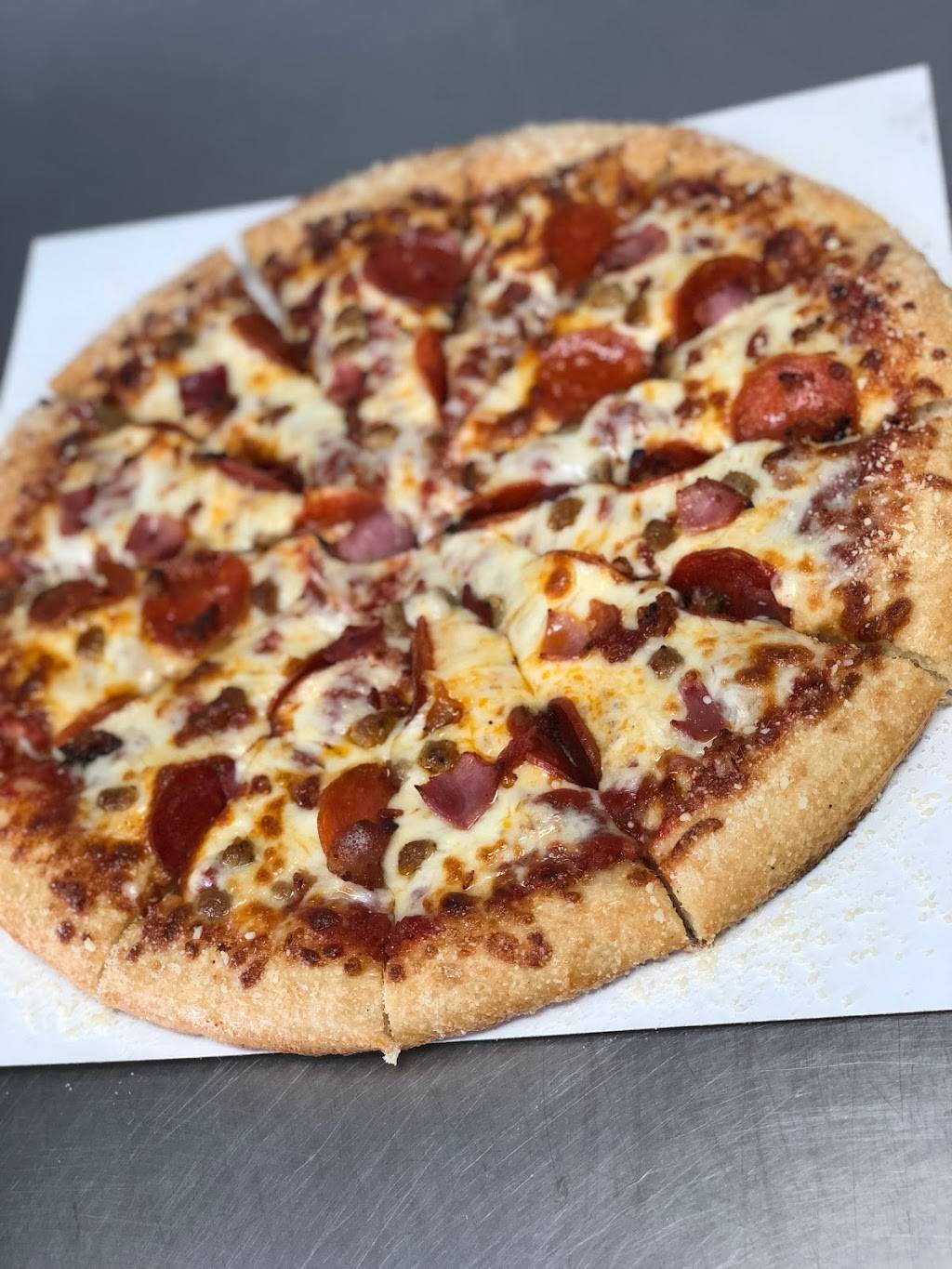 Big Joe’s pizza chicken ribs seafood | restaurant | 30390 Utica Rd, Roseville, MI 48066, USA | 5862003936 OR +1 586-200-3936