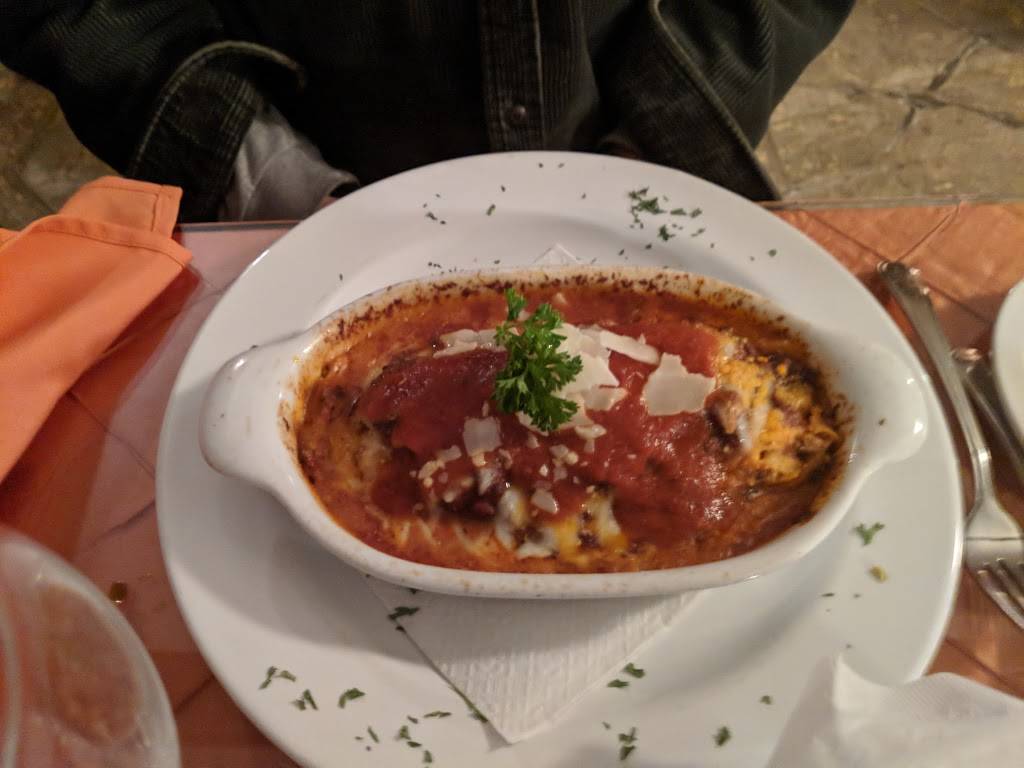 Trocadero Restaurant | restaurant | 527 Barton St E, Hamilton, ON L8L 2Y9, Canada | 9055273894 OR +1 905-527-3894