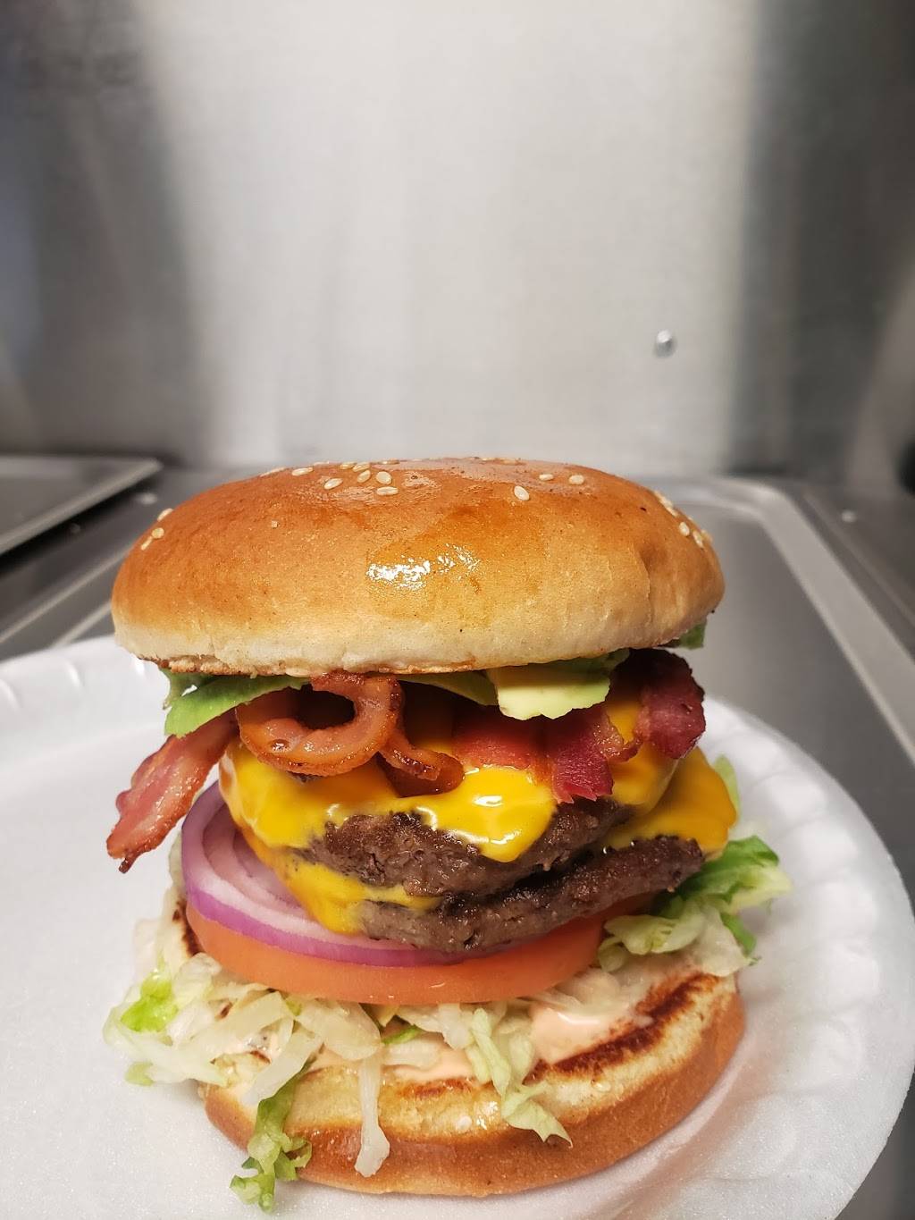 Robbies Paradise Burgers | restaurant | 7099 Skyway Rd, Paradise, CA 95969, USA | 5305203952 OR +1 530-520-3952