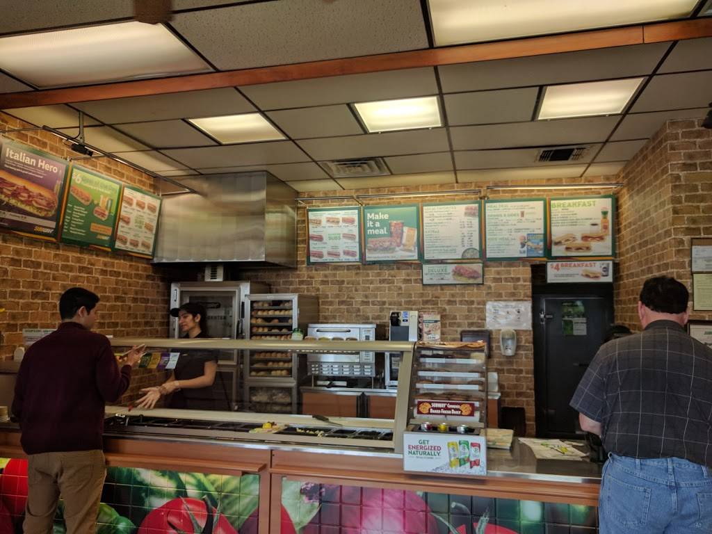 Subway | restaurant | 6500 Folsom Blvd, Sacramento, CA 95819, USA | 9167314040 OR +1 916-731-4040