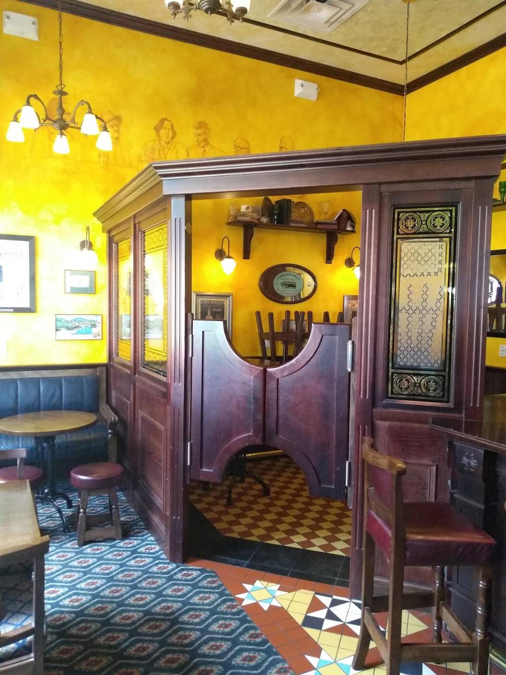 B.D. Rileys Irish Pub at Mueller | restaurant | 1905 Aldrich St Suite 130, Austin, TX 78723, USA | 5125803782 OR +1 512-580-3782