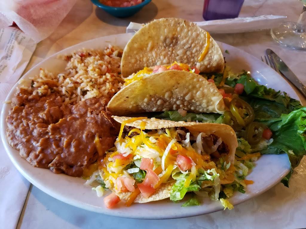 Chuys | restaurant | 2401 W 7th St, Fort Worth, TX 76107, USA | 8173322489 OR +1 817-332-2489