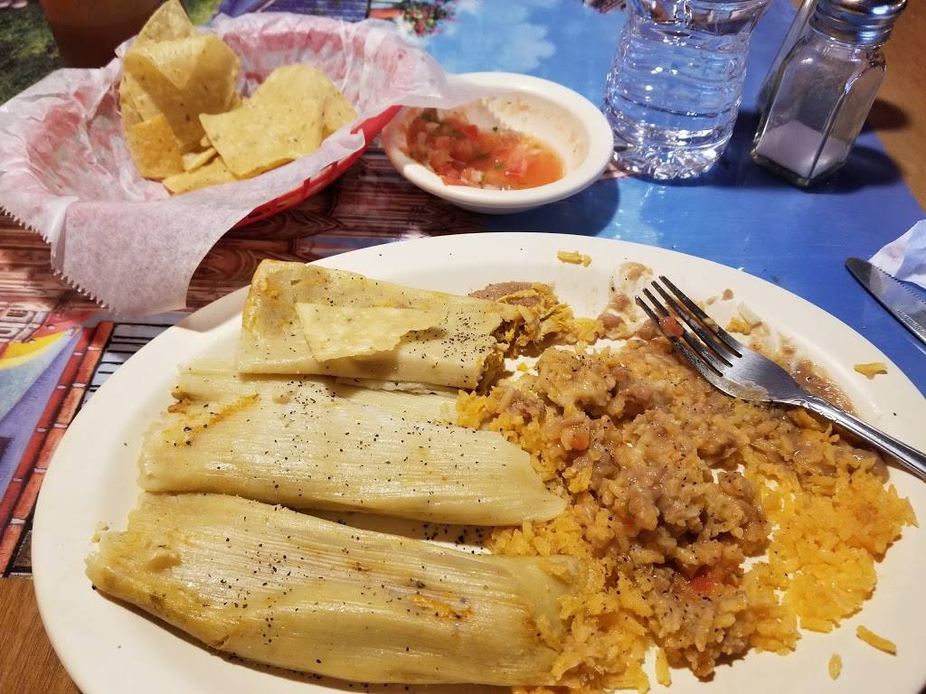 La Mexicana | restaurant | 834 Water St, Sauk City, WI 53583, USA | 6086437007 OR +1 608-643-7007