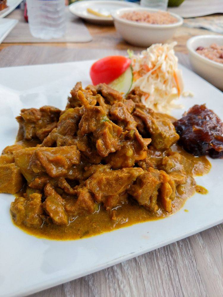 Di Jamaican DocBird | restaurant | 3135 NY-112, Medford, NY 11763, USA | 6318466800 OR +1 631-846-6800