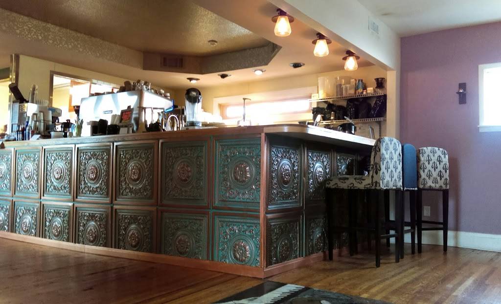 Undergrounds Coffee House and Roastery | cafe | 580 South Park Ave, Buffalo, NY 14210, USA | 7162409923 OR +1 716-240-9923