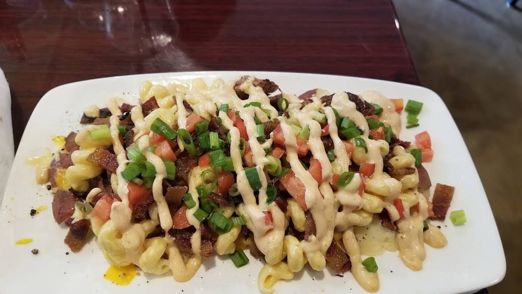 Sparks BBQ, Traverse City | restaurant | 201 E Front St, Traverse City, MI 49684, USA | 2316337800 OR +1 231-633-7800