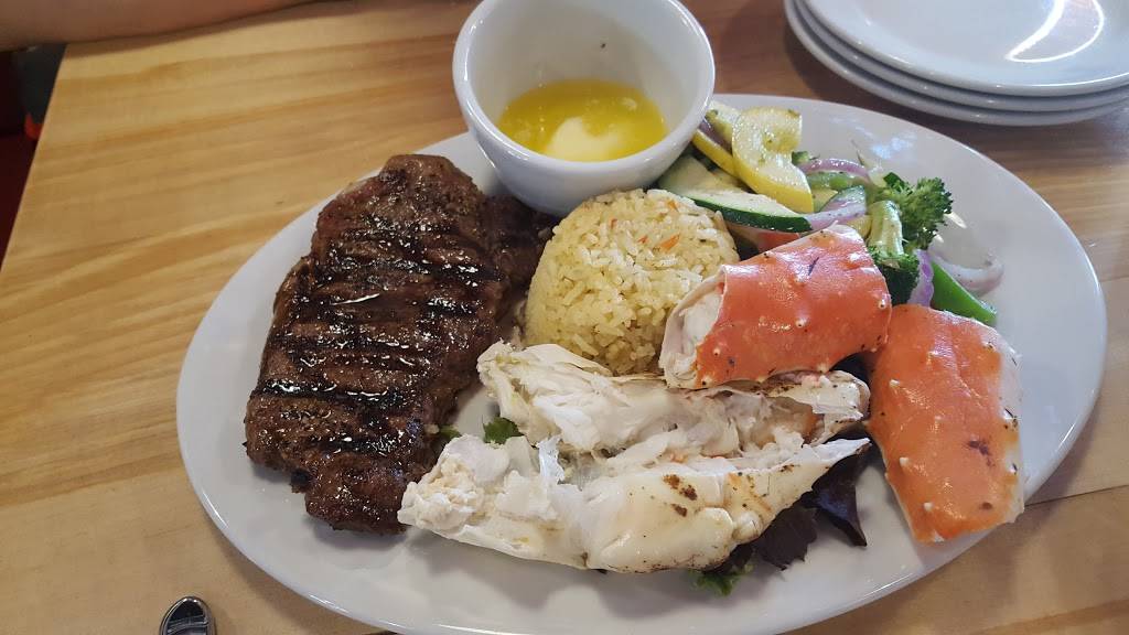 Slippery Salmon Bar & Grill | restaurant | 115 E 3rd Ave, Anchorage, AK 99501, USA | 9073348410 OR +1 907-334-8410