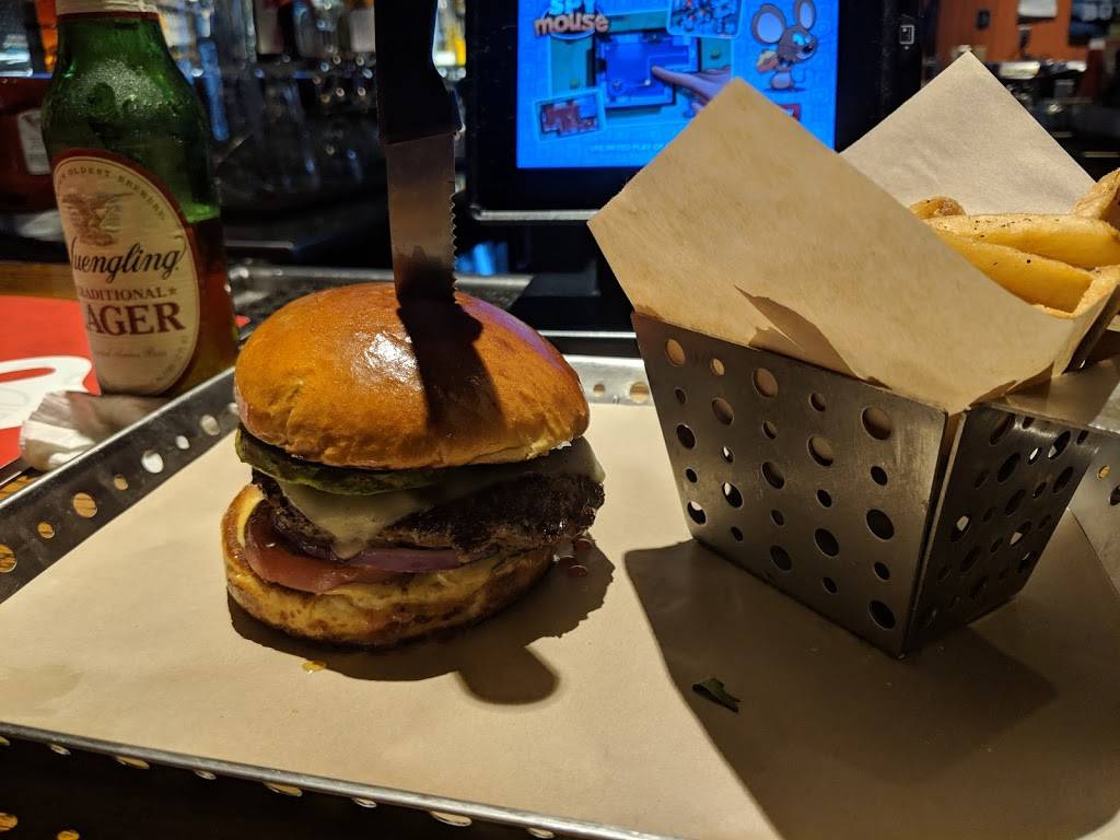 Chilis Grill & Bar | restaurant | 7083 Bakers Bridge Rd, Franklin, TN 37067, USA | 6157717497 OR +1 615-771-7497