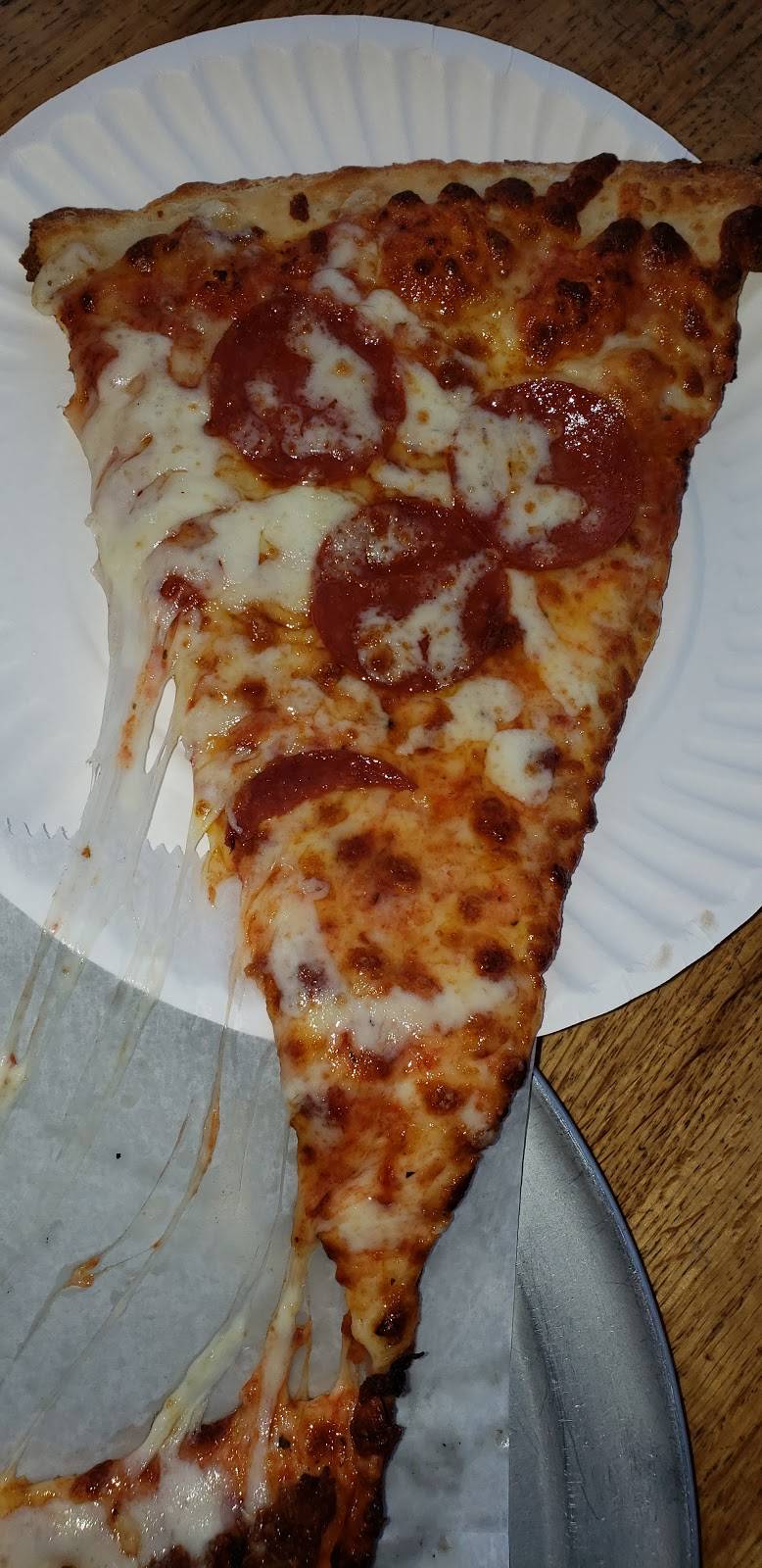 New Style Pizzeria | restaurant | 4060 Chestnut St 41st and, Chestnut St, Philadelphia, PA 19104, USA | 2152223663 OR +1 215-222-3663