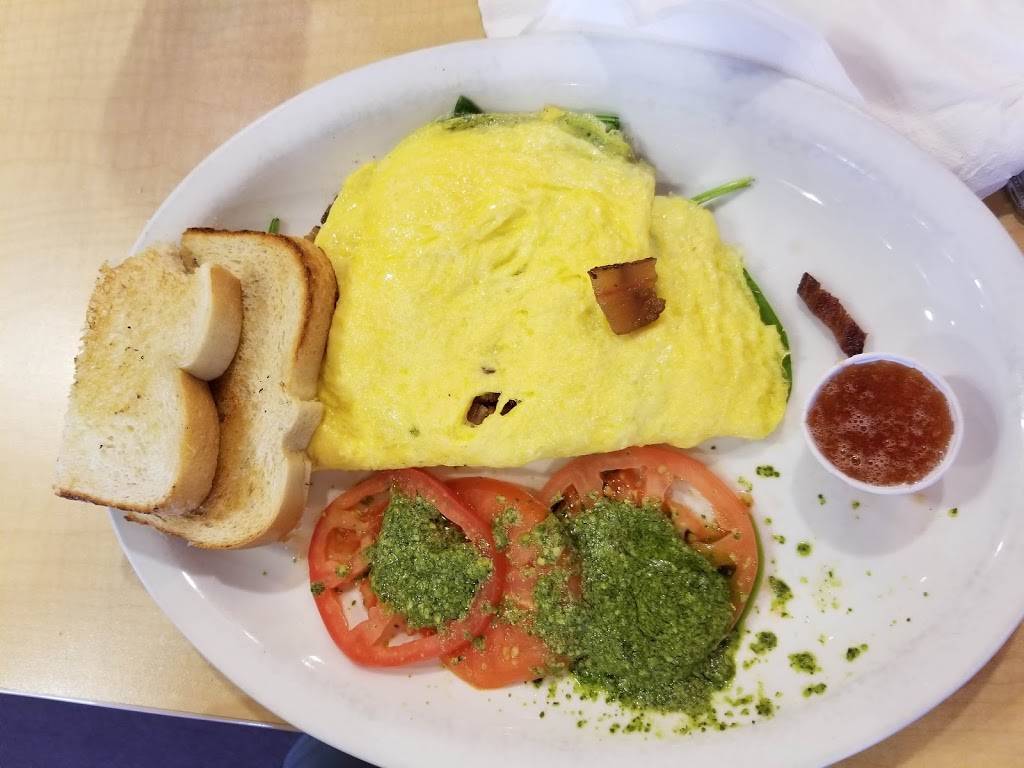 Dougs Day Diner | restaurant | 2842 Council Tree Ave #143, Fort Collins, CO 80525, USA | 9703772660 OR +1 970-377-2660