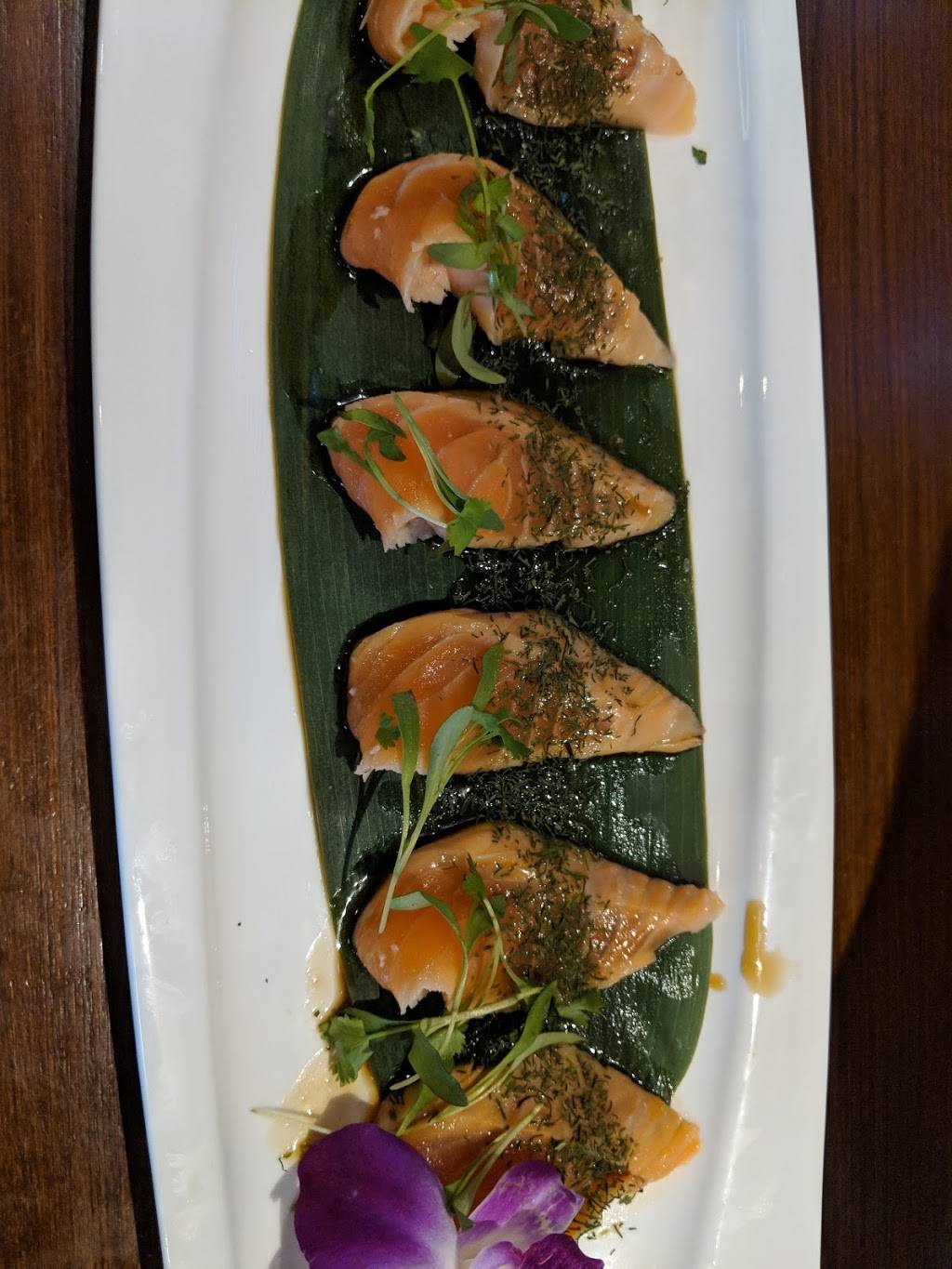 Mizu Sushi Bar & Grill | restaurant | 2590 W El Camino Real #13, Mountain View, CA 94040, USA | 6503977700 OR +1 650-397-7700