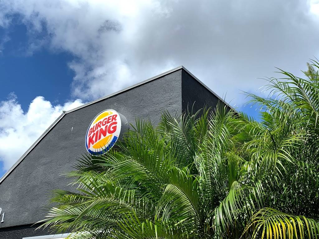 Burger King | restaurant | 2901 W Commercial Blvd, Fort Lauderdale, FL 33309, USA | 9547333442 OR +1 954-733-3442