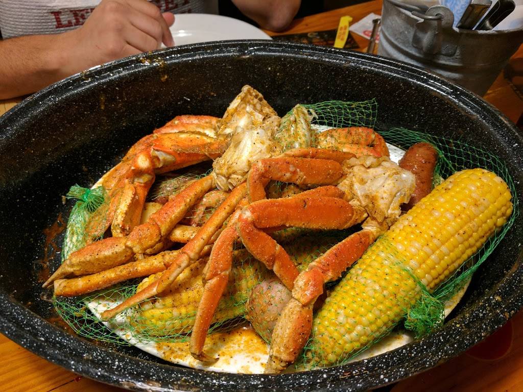 Joes Crab Shack | restaurant | 2401 S, I-35, Round Rock, TX 78664, USA | 5122468500 OR +1 512-246-8500