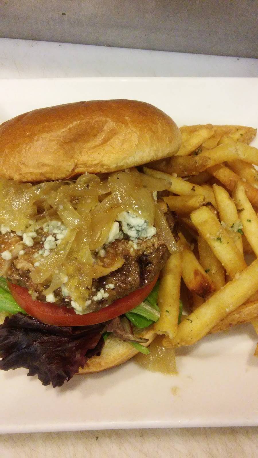 Gordon Biersch Brewery Restaurant | restaurant | 7861 Tysons Corner Center, McLean, VA 22102, USA | 7033885454 OR +1 703-388-5454