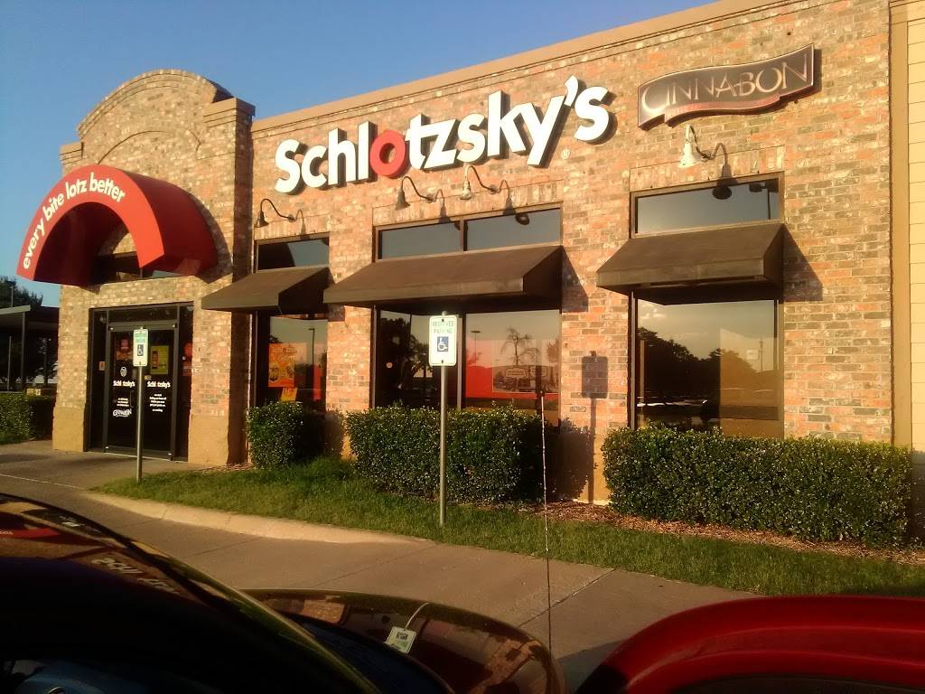 Schlotzskys | bakery | 8425 N Rockwell Ave, Oklahoma City, OK 73132, USA | 4057223279 OR +1 405-722-3279