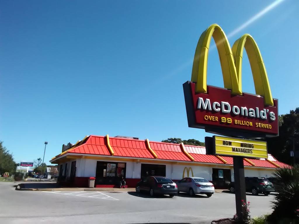 McDonalds | cafe | 652 J Clyde Morris Blvd, Newport News, VA 23601, USA | 7575993044 OR +1 757-599-3044