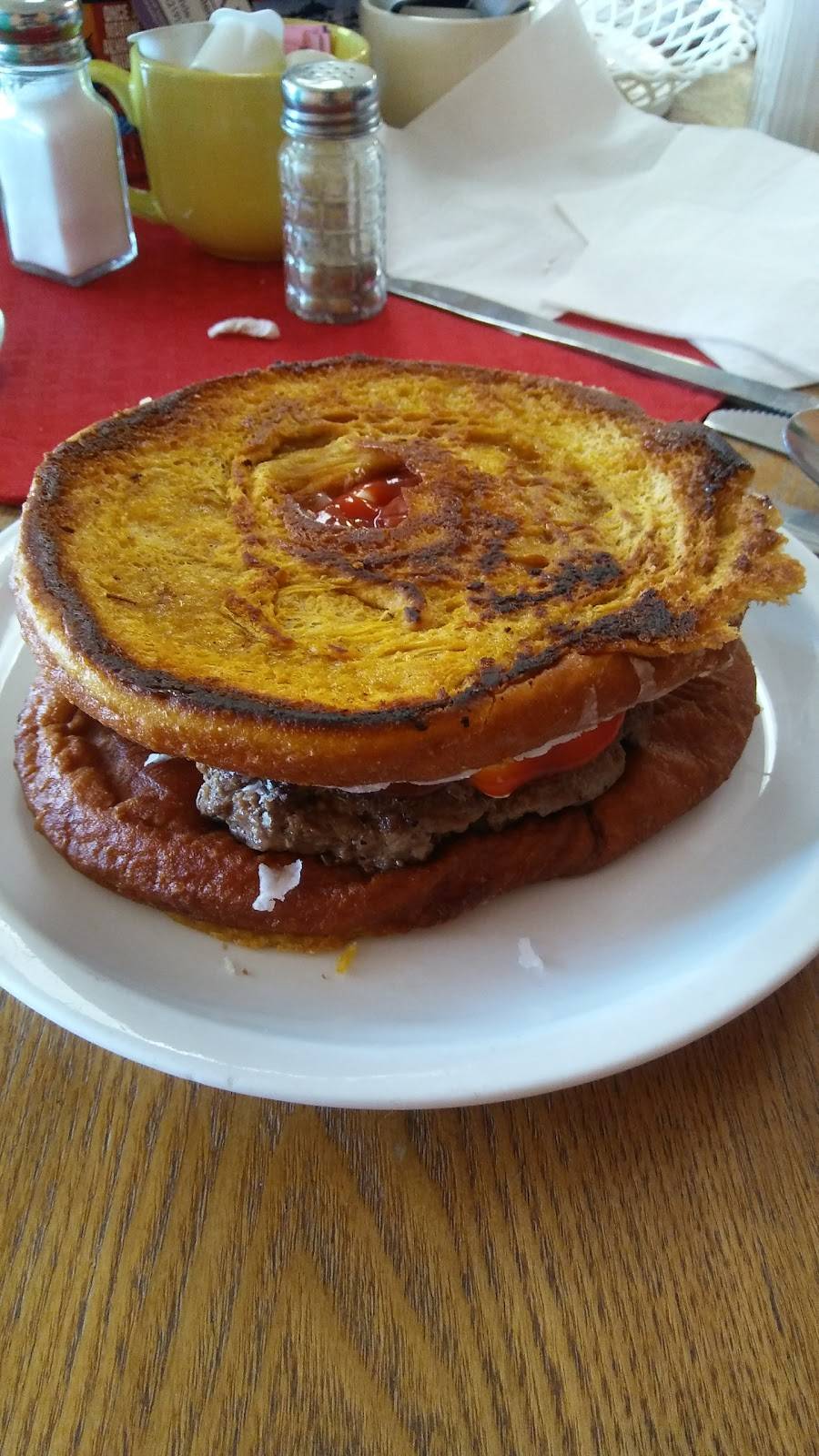 Nancys Cafe | restaurant | 925 Central Ave STE. A, Lake Station, IN 46405, USA | 2199621400 OR +1 219-962-1400