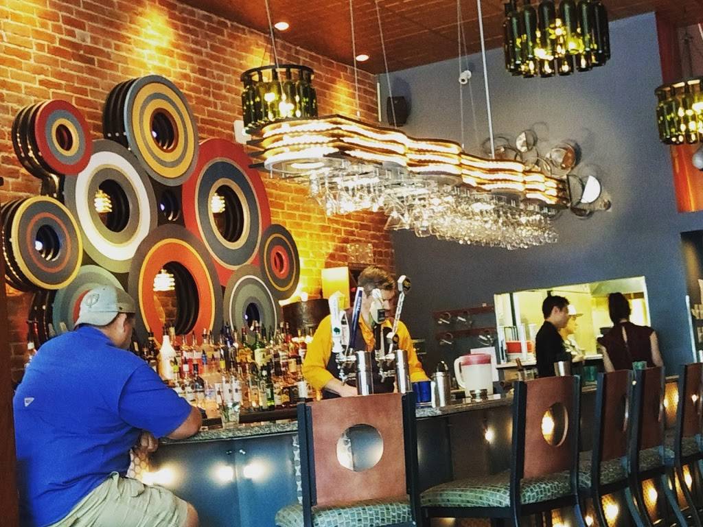 Kates Pizza Amore | restaurant | 212 Main St, La Crosse, WI 54601, USA | 6087826673 OR +1 608-782-6673