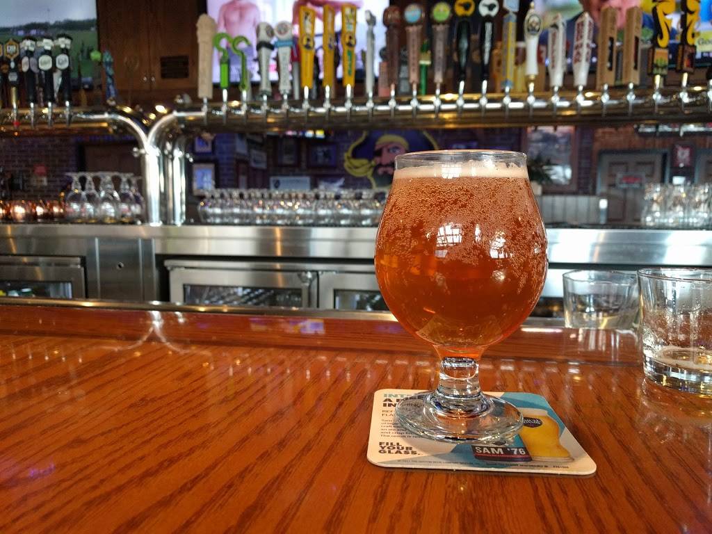 Carolina Ale House | restaurant | 500 Glenwood Ave Suite 300, Raleigh, NC 27603, USA | 9198352222 OR +1 919-835-2222