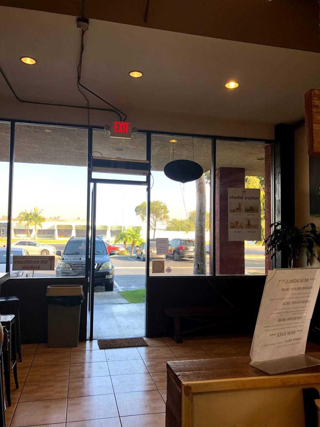 Natura Bowls | restaurant | 4382 Katella Ave, Los Alamitos, CA 90720, USA | 5624931951 OR +1 562-493-1951